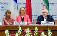 Евросоюз заморозил санкции против Ирана до января следующего года