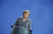Меркель призвала крупнейшие немецкие компании нанимать больше мигрантов