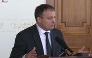 Кабинеты молдавских депутатов могут оснастить телевизорами