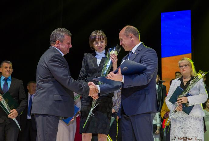 В Молдове наградили лучших учителей и воспитателей