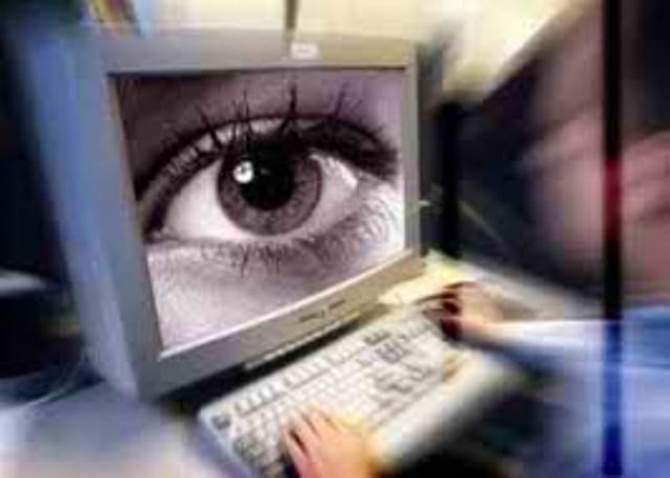 «Закон Big Brother» в Молдове: от кибер-обысков до проверки электронной почты