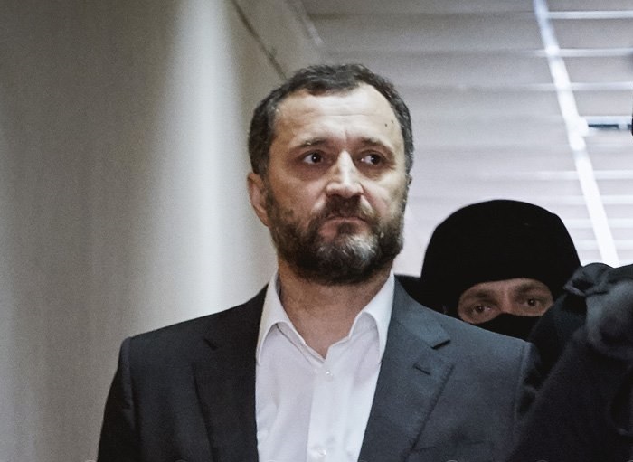 Sentință decisă: Vlad Filat a cost condamnat la 19 ani de închisoare